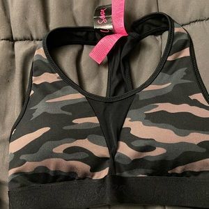 Cute camo sport bra. Size small
